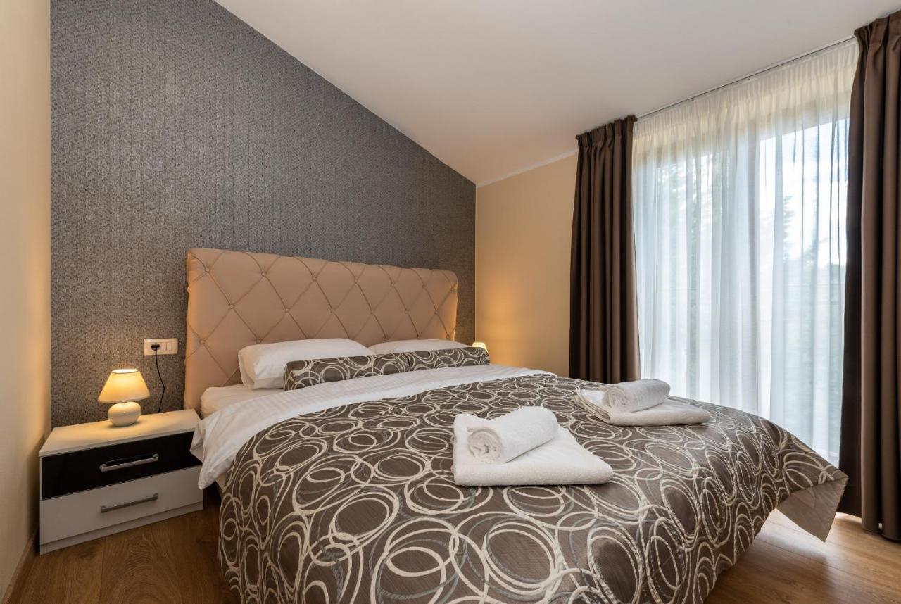 Hotel Tomazici Santalezi Экстерьер фото